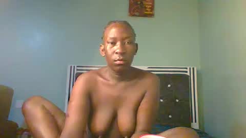 VIVIAN online show from 21, 9, 2025