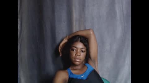 Snapshot of sexyxbunnyxx chatting on 8, 12, 2024 Blue online show from 8, 12, 2024