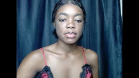 Snapshot of sexyxbunnyxx chatting on 13, 12, 2024 Blue online show from 13, 12, 2024