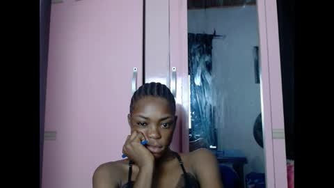 Snapshot of sexyxbunnyxx chatting on 16, 1, 2025 Blue online show from 16, 1, 2025