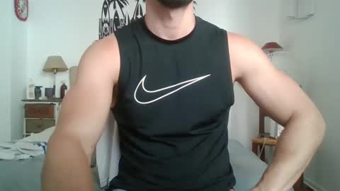 Snapshot of sexyyphilip chatting on 2, 1, 2025 sexyyphilip online show from 2, 1, 2025