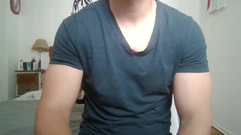 Snapshot of sexyyphilip chatting on 18, 10, 2025 sexyyphilip online show from 18, 10, 2025