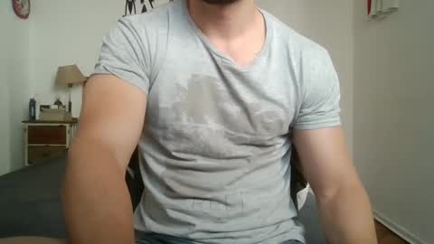 Snapshot of sexyyphilip chatting on 2, 11, 2025 sexyyphilip online show from 2, 11, 2025