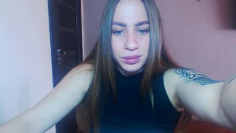 Snapshot of sexyyuliia777 chatting on 14, 11, 2025 Yuliia online show from 14, 11, 2025