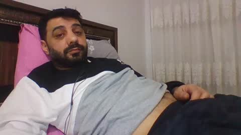 Snapshot of sexyyy_mannn chatting on 14, 12, 2024 sexyyy_mannn online show from 14, 12, 2024
