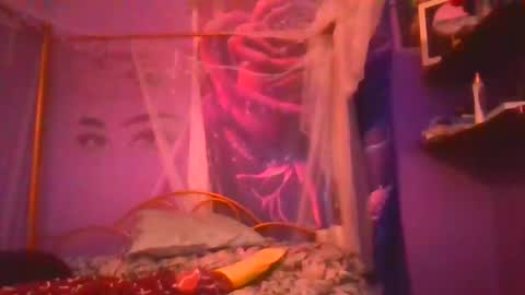 Snapshot of sexyzanna69 chatting on 20, 10, 2025 SexyZannaRose69 online show from 20, 10, 2025