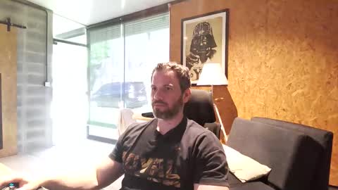 Snapshot of shad0w_hunter chatting on 9, 4, 2026 shad0w_hunter online show from 9, 4, 2026