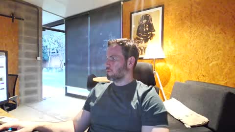Snapshot of shad0w_hunter chatting on 20, 7, 2026 shad0w_hunter online show from 20, 7, 2026