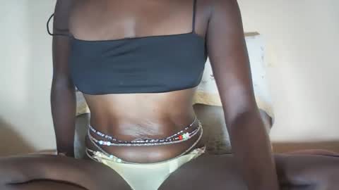 shadow_luxe online show from 9, 4, 2026