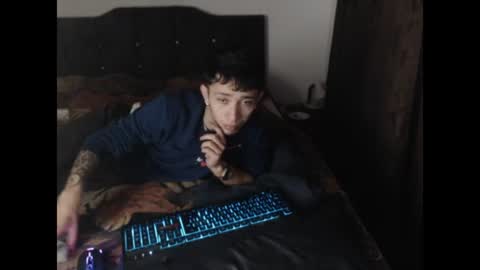 Snapshot of shadow_men_ chatting on 21, 7, 2026 james online show from 21, 7, 2026
