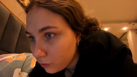 Snapshot of shadow_raffi chatting on 16, 10, 2025 shadow_raffi online show from 16, 10, 2025