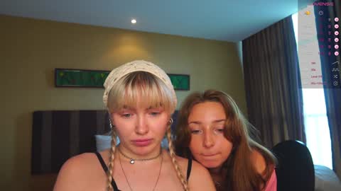 Snapshot of shadowladyyy chatting on 8, 12, 2024 Sindy and Nancy Next stream 1 December online show from 8, 12, 2024