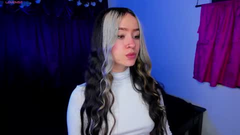 Shaira Clark online show from 25, 3, 2026