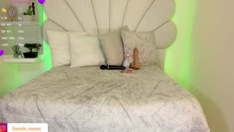 Snapshot of shairytovar chatting on 27, 4, 2026 shairytovar online show from 27, 4, 2026