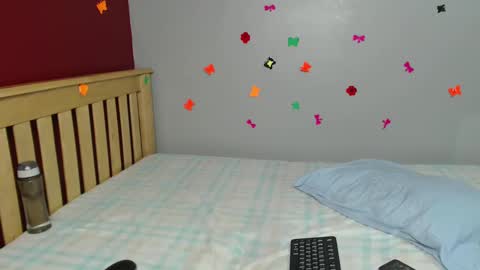 Snapshot of shaky396294 chatting on 15, 1, 2025 shaky xxx online show from 15, 1, 2025