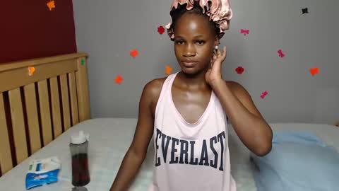 Snapshot of shaky396294 chatting on 3, 3, 2025 shaky xxx online show from 3, 3, 2025