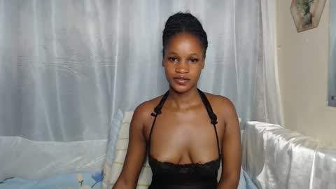 Snapshot of shaky396294 chatting on 6, 10, 2025 shaky xxx online show from 6, 10, 2025