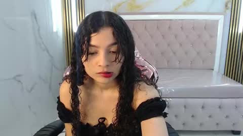 Snapshot of shalon_diaz_sub chatting on 19, 12, 2024 Shalon  online show from 19, 12, 2024