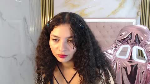 Snapshot of shalon_diaz_sub chatting on 28, 12, 2024 Shalon  online show from 28, 12, 2024