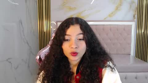 Snapshot of shalon_diaz_sub chatting on 2, 1, 2025 Shalon  online show from 2, 1, 2025