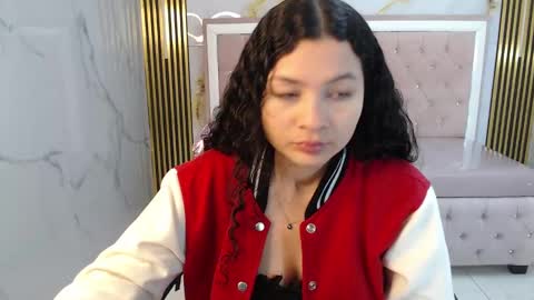 Snapshot of shalon_diaz_sub chatting on 14, 1, 2025 Shalon  online show from 14, 1, 2025