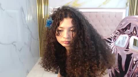 Snapshot of shalon_diaz_sub chatting on 14, 1, 2025 Shalon  online show from 14, 1, 2025