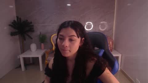 Snapshot of shalon_diaz_sub chatting on 8, 3, 2025 Shalon  online show from 8, 3, 2025