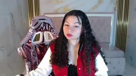 Snapshot of shalon_diaz_sub chatting on 12, 3, 2025 Shalon  online show from 12, 3, 2025