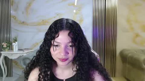 Snapshot of shalon_diaz_sub chatting on 11, 9, 2025 Shalon  online show from 11, 9, 2025
