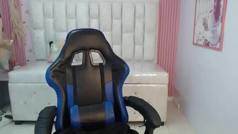 Snapshot of shalon_diaz_sub chatting on 27, 9, 2025 Shalon  online show from 27, 9, 2025