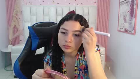 Snapshot of shalon_diaz_sub chatting on 7, 10, 2025 Shalon  online show from 7, 10, 2025
