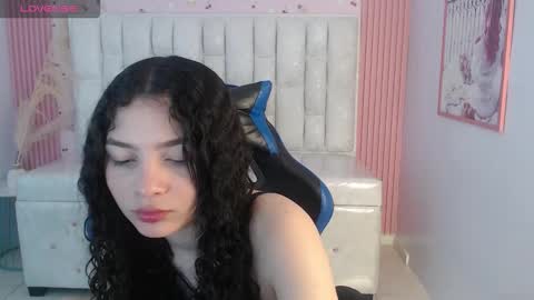 Snapshot of shalon_diaz_sub chatting on 13, 10, 2025 Shalon  online show from 13, 10, 2025
