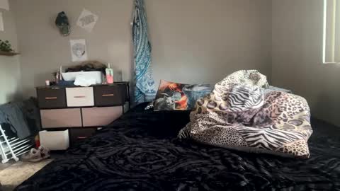 Snapshot of shamanwoman chatting on 28, 12, 2024 Shaman Woman online show from 28, 12, 2024