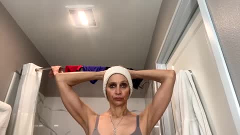 Snapshot of shamanwoman chatting on 1, 2, 2025 Shaman Woman online show from 1, 2, 2025