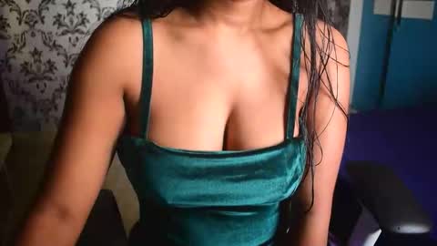 shanaya indian online show from 4, 2, 2026