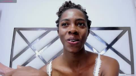 Snapshot of shanelle7 chatting on 18, 11, 2025 shanelle7 online show from 18, 11, 2025