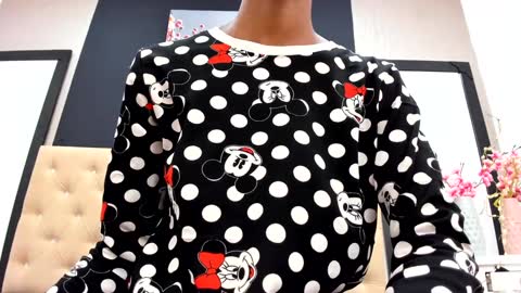 S H A N E L L E   online show from 31, 1, 2025