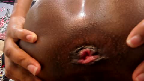 S H A N E L L E   online show from 6, 2, 2025