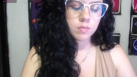 Shanell Moore online show from 17, 12, 2024