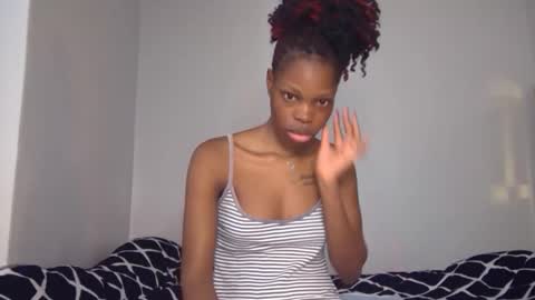 Snapshot of shania_sleigh chatting on 23, 1, 2025 shania_sleigh online show from 23, 1, 2025