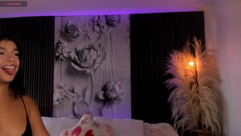 ShaniaDaniels online show from 6, 3, 2026