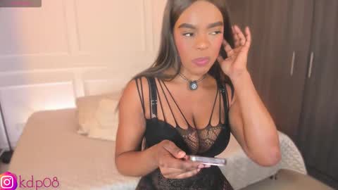 Snapshot of shannol_ryan chatting on 13, 10, 2025 Shannol online show from 13, 10, 2025