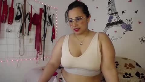 Snapshot of shannon_queen_ chatting on 10, 3, 2026 Shannon online show from 10, 3, 2026