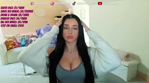 Snapshot of shannonblooms chatting on 7, 1, 2026 Shanmais online show from 7, 1, 2026