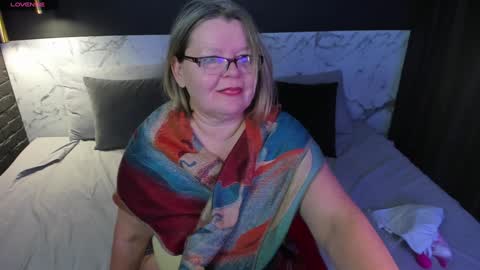 Snapshot of shannonshine chatting on 13, 12, 2024 Shannon online show from 13, 12, 2024