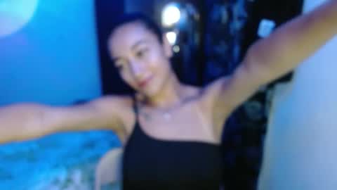 Snapshot of shantal_d03 chatting on 18, 9, 2025 shantal_d03 online show from 18, 9, 2025