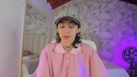 Snapshot of shantal_thompson21 chatting on 16, 11, 2025 Shantal online show from 16, 11, 2025