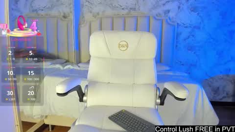 Snapshot of shantal_thompson21 chatting on 8, 1, 2026 Shantal online show from 8, 1, 2026