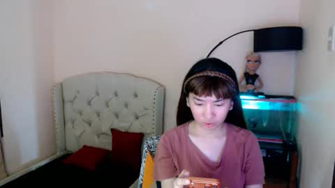 Snapshot of shantalfoxxy chatting on 6, 4, 2026 SHANTA FOX s online show from 6, 4, 2026