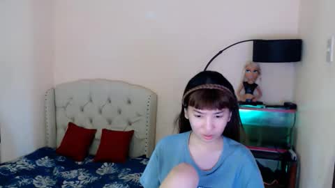 Snapshot of shantalfoxxy chatting on 1, 5, 2026 SHANTA FOX s online show from 1, 5, 2026